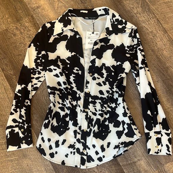 Zara Tops - Zara Button Down